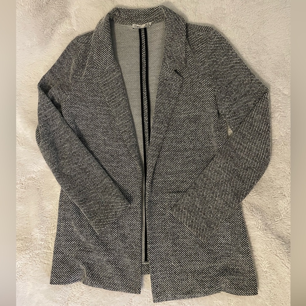 Dex Black and White Pattern Coat